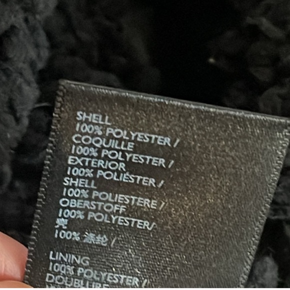 URBAN OUTFITTERS Black and Brown Teddy Oversized
Open Hoodie Pockets Size XS/S - Picture 8 of 12